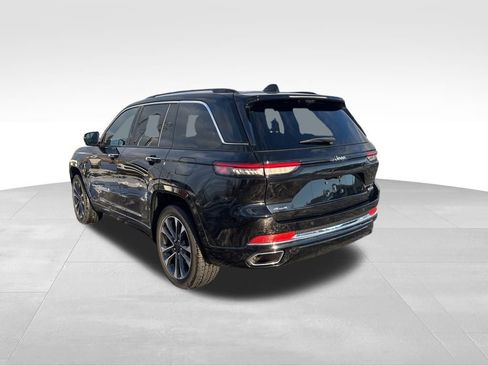 Used 2023 Jeep Grand Cherokee Overland w/ Luxury Tech Group IV image 22