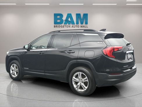 Used 2020 GMC Terrain SLE w/ Driver Convenience Package AWD/4WD image 5