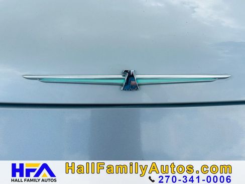 Used 2005 Ford Thunderbird RWD image 21