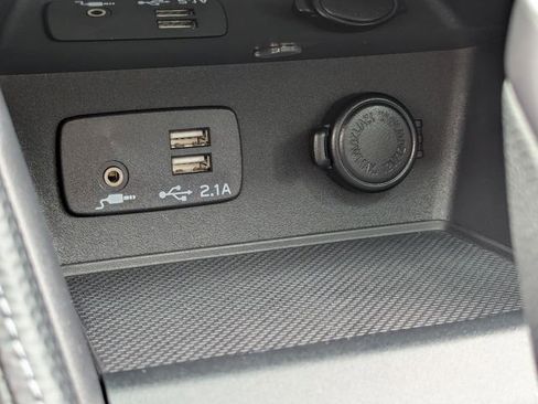 Used 2023 Subaru Forester Limited image 23