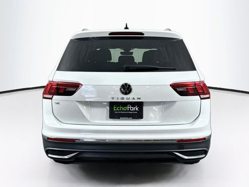 Used 2023 Volkswagen Tiguan SE FWD image 7