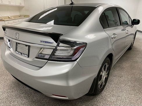 Used 2013 Honda Civic Hybrid Sedan image 5