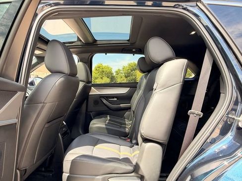 Used 2024 MAZDA CX-90 Plug-In Hybrid w/ Premium Plus AWD/4WD image 25