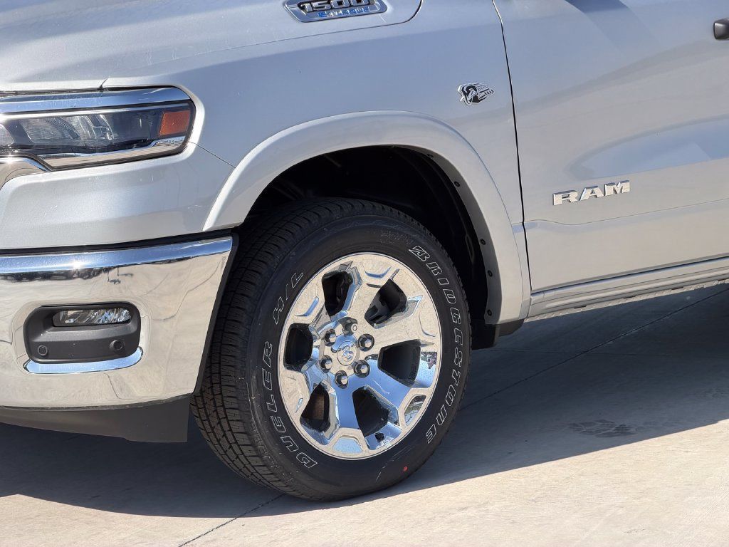 New 2026 RAM 1500 Lone Star AWD/4WD image 9