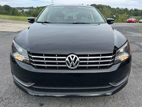Used 2014 Volkswagen Passat TDI SE FWD image 8