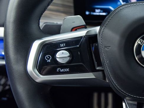 Certified 2023 BMW 760i xDrive w/ Executive Package image 15