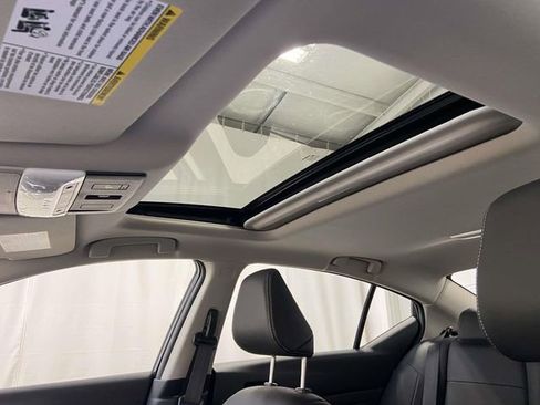 New 2025 Nissan Altima 2.5 SL image 15