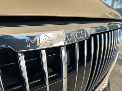 Used 2021 Mercedes-Benz Maybach GLS 600 4MATIC image 15