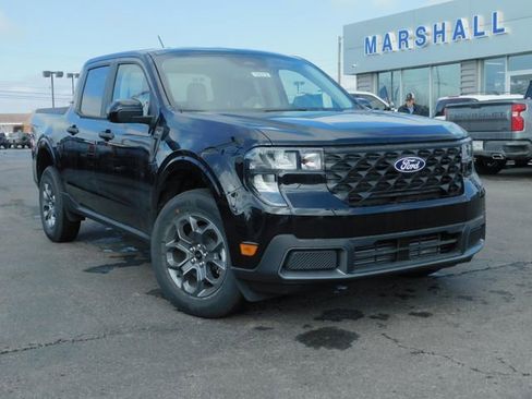 New 2025 Ford Maverick XLT w/ XLT Luxury Package image 2