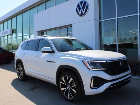 New 2026 Volkswagen Atlas SEL Premium R-Line AWD/4WD image 1