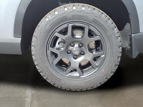 New 2025 Honda Pilot TrailSport image 13