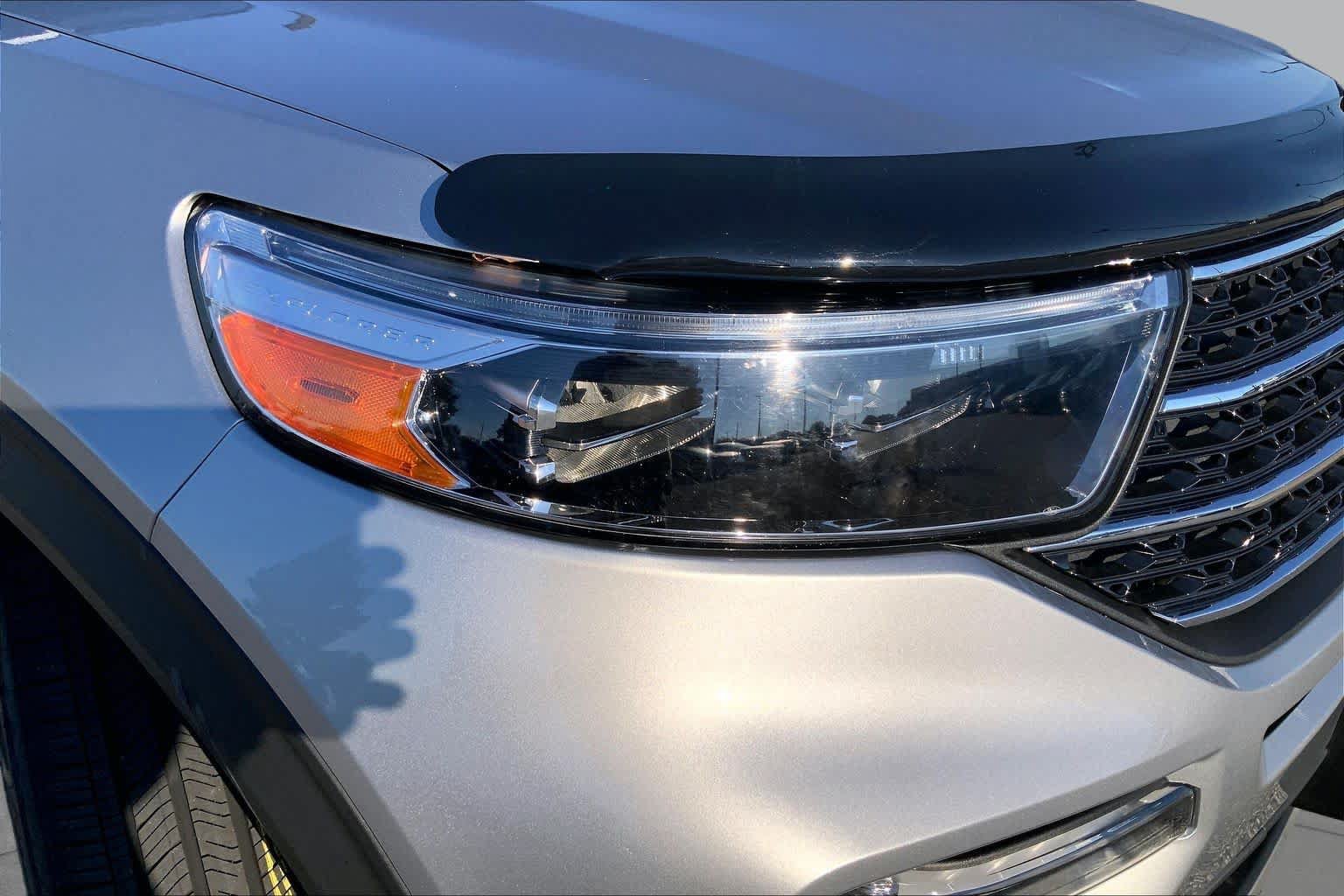 Certified 2022 Ford Explorer XLT w/ Equipment Group 202A RWD image 26