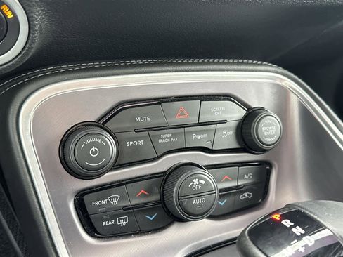 Used 2019 Dodge Challenger GT w/ Plus Package image 32