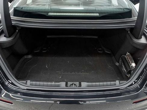 Used 2022 Maserati Ghibli Modena Q4 image 29