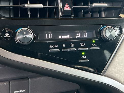 Certified 2024 Toyota Camry LE FWD image 21