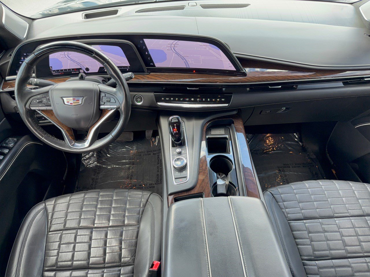 Used 2022 Cadillac Escalade Sport Platinum w/ Heavy-Duty Trailer Package AWD/4WD image 17