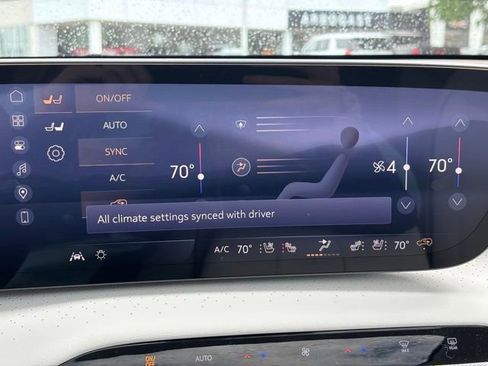 New 2026 Buick Enclave Avenir w/ Super Cruise Package AWD/4WD image 34