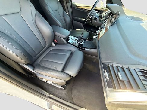 Used 2021 BMW X3 sDrive30i RWD image 15
