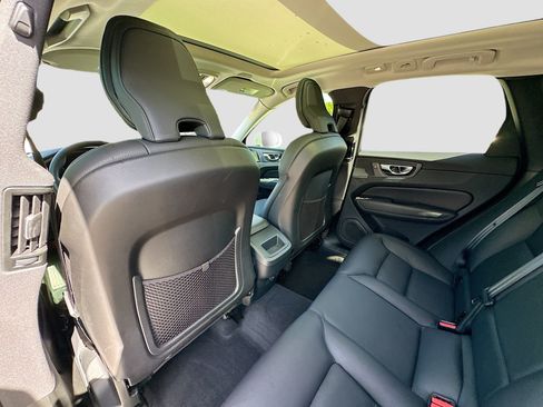 Used 2023 Volvo XC60 B5 Plus w/ Protection Package Premier image 25