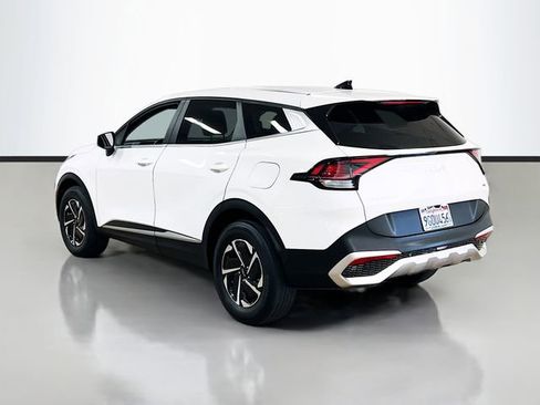 Certified 2023 Kia Sportage LX AWD/4WD image 5