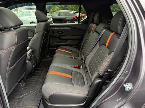 Used 2026 Honda Passport TrailSport image 9