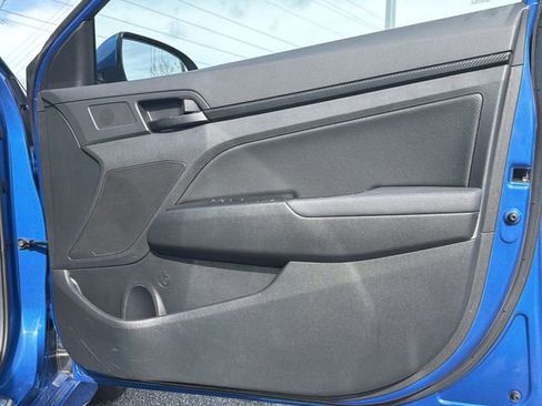 Used 2018 Hyundai Elantra Sport image 14