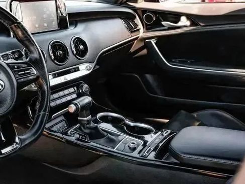 Used 2021 Kia Stinger GT-Line RWD image 25