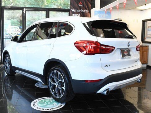 Used 2022 BMW X1 xDrive28i w/ Convenience Package AWD/4WD image 8