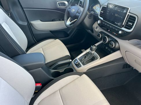 New 2026 Hyundai Venue SEL image 16