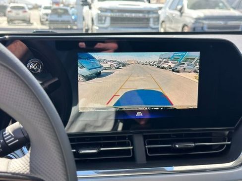 New 2026 Chevrolet Trax LT FWD image 9