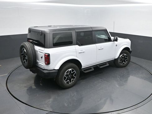 Used 2023 Ford Bronco Outer Banks image 36