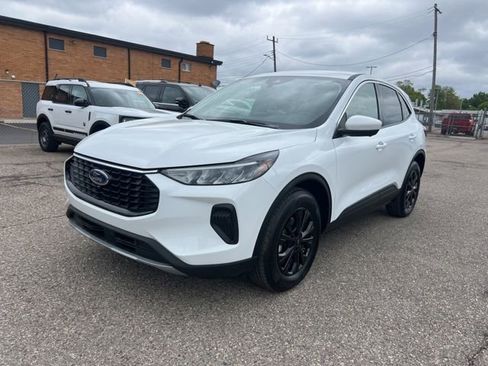Certified 2023 Ford Escape Active w/ Tech Pack #2 AWD/4WD image 31