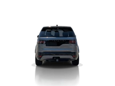 Used 2025 Land Rover Discovery Dynamic SE AWD/4WD image 7