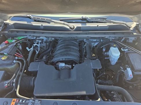 Used 2017 Chevrolet Silverado 1500 LTZ Z71 w/ LTZ Plus Package image 28