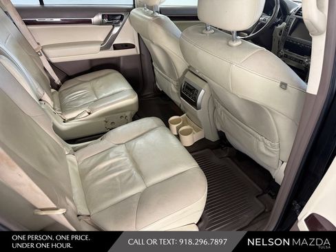Used 2017 Lexus GX 460 Premium AWD/4WD image 39