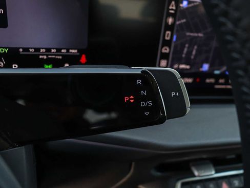 New 2026 Audi Q3 quattro 2.0T image 24