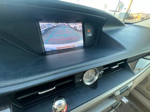Used 2013 Lexus ES 350 image 14