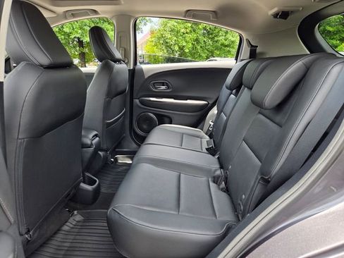 Used 2020 Honda HR-V EX-L image 12