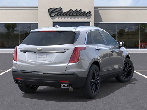 New 2026 Cadillac XT5 Luxury image 4
