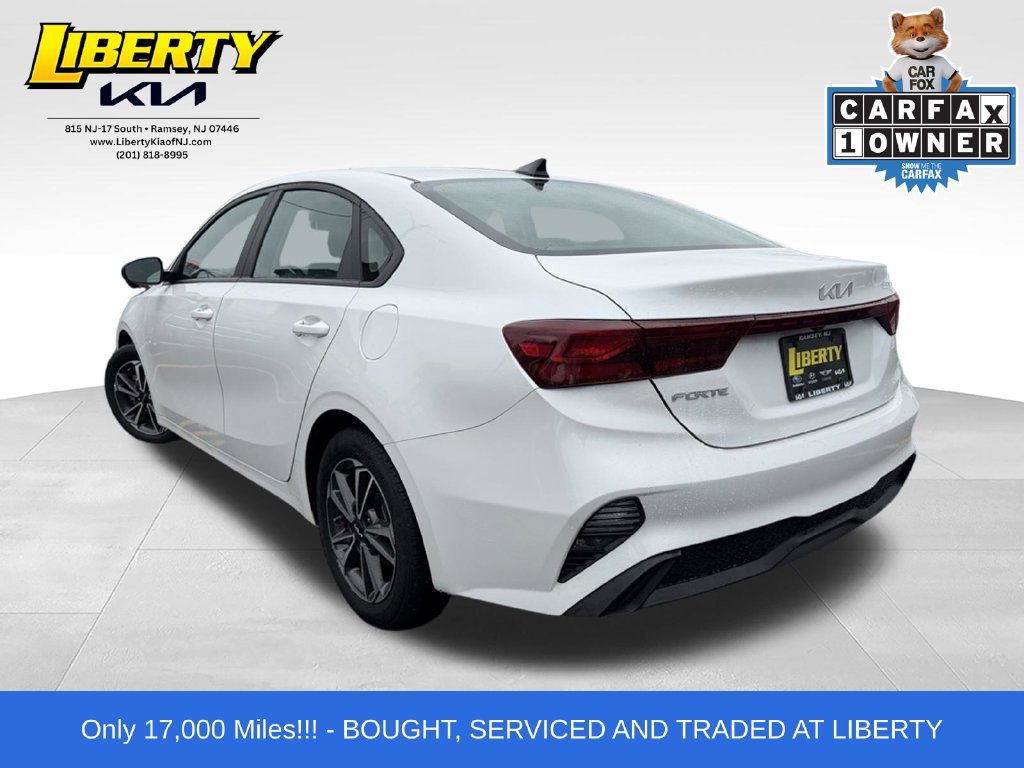 Used 2024 Kia Forte LXS FWD image 5