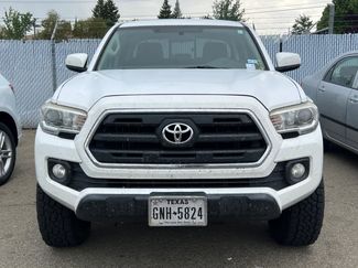 Used 2016 Toyota Tacoma SR5 w/ Towing Package video 2