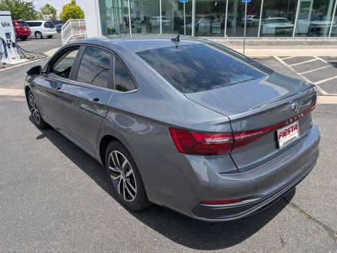 New 2025 Volkswagen Jetta SE image 7