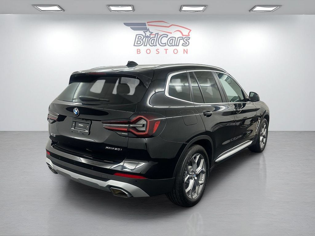 Used 2023 BMW X3 xDrive30i AWD/4WD image 4