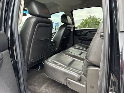 Used 2011 GMC Sierra 2500 Denali AWD/4WD image 19
