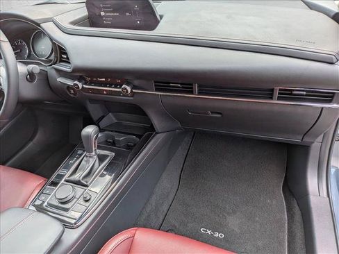Used 2025 MAZDA CX-30 AWD 2.5 S w/ Preferred Package image 21