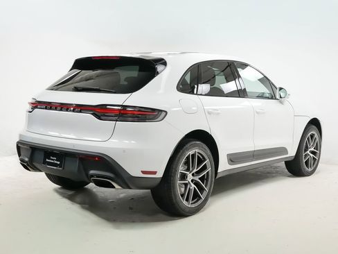 New 2026 Porsche Macan AWD/4WD image 10