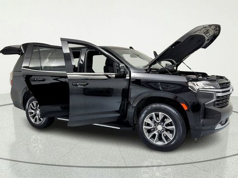 Used 2023 Chevrolet Tahoe LT w/ Luxury Package AWD/4WD image 14
