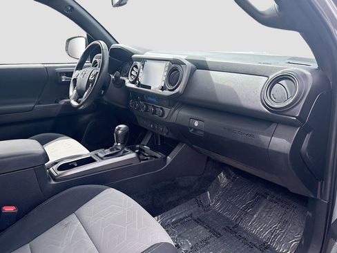 Used 2023 Toyota Tacoma TRD Sport w/ Black Out Package (TMS) image 27