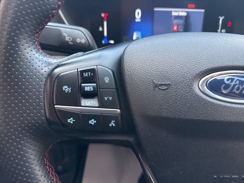Used 2023 Ford Escape ST-Line w/ Tech Pack #1 AWD/4WD image 36