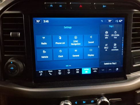 Used 2024 Ford F150 XLT image 12